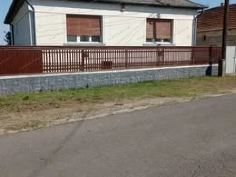 Szentlőrinckáta