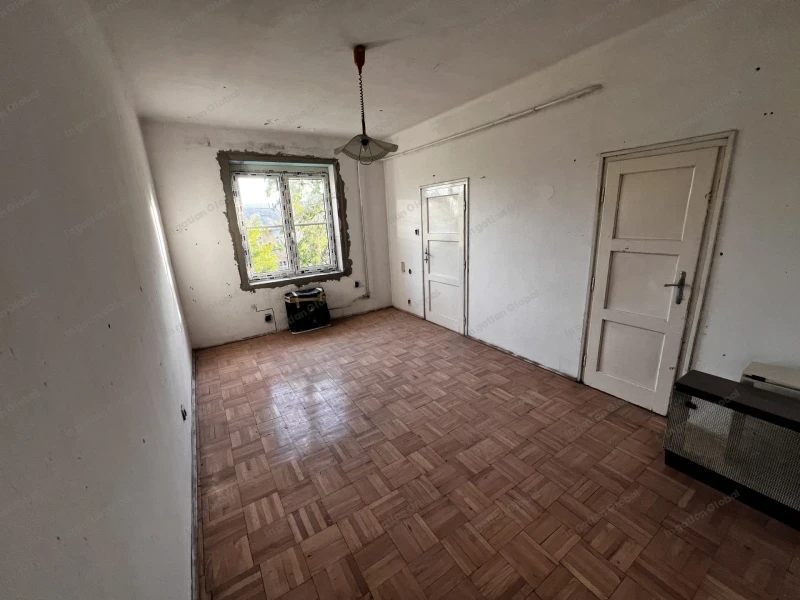 Vác