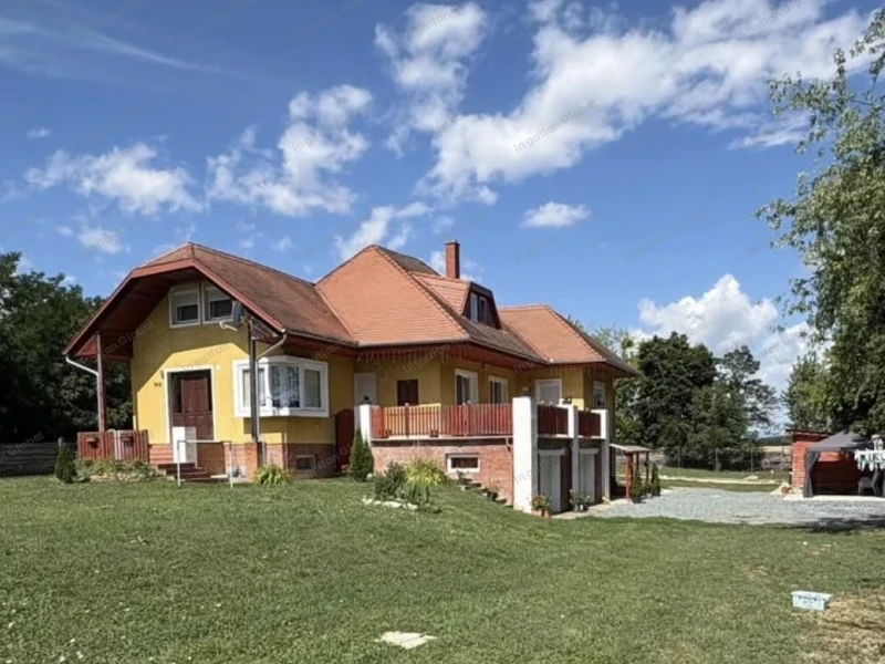 Csempeszkopács