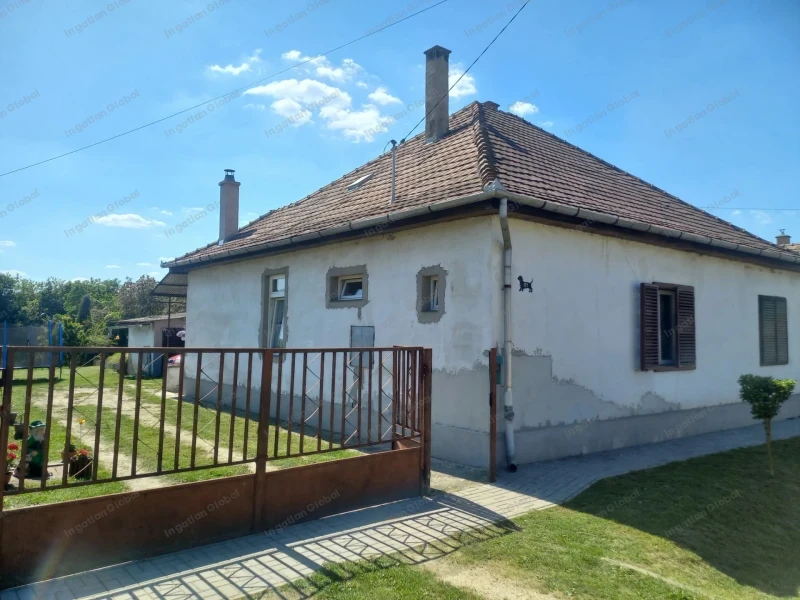 Bakonysárkány