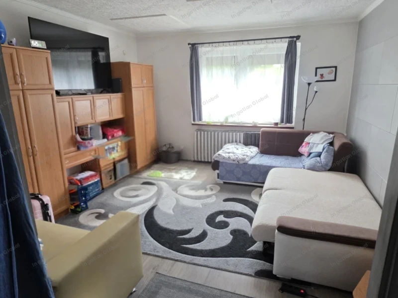 Kiskunlacháza