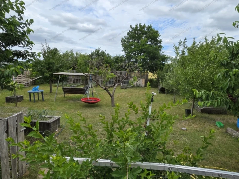 Kiskunlacháza
